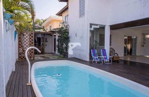 Cachoeira do Bom Jesus Villa | Townhouse in a condominium in Florianópolis