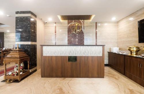 Tirupati Hotel | Townhouse DJ Grand