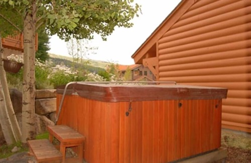Deer Valley House | Townhouse Sleeps 6, Fabulous! Walk to Main Street