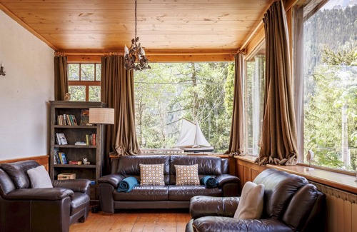 Le Lavancher House | Traditional Mountain Lodge Chamonix Valley