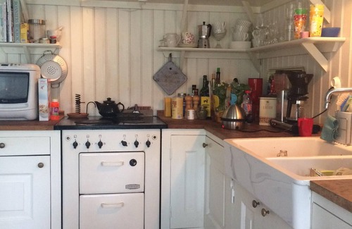 Hamburgsund House | Traditional Cottage In The Archipelago