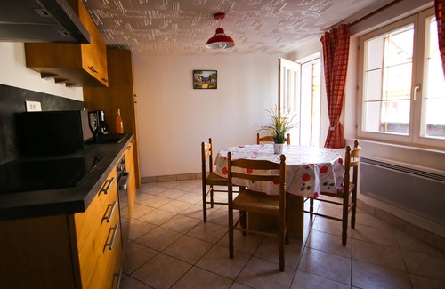 Osenbach Apartment | Traditional gîte in a typical Alsatian house