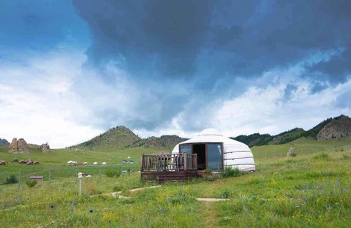 Ulaanbaatar House | Traditional Mongolian Ger
