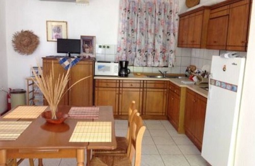 Golden Beach Villa | Traditional Villa with Wifi and Air Conditioning at only 150m from the Beach !