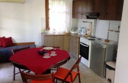 Golden Beach Villa | Traditional Villa with Wifi and Air Conditioning at only 150m from the Beach !