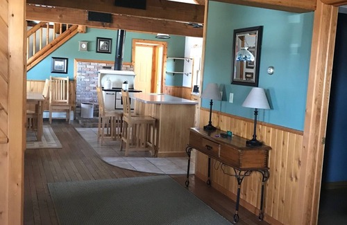 Munising House | TRAIL ACCESSIBLE! GREAT LOCATION! 5 MINUTES TO TRAIL SYSTEM!