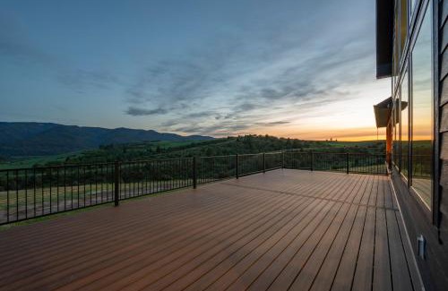 Irwin House | Trails End Lodge