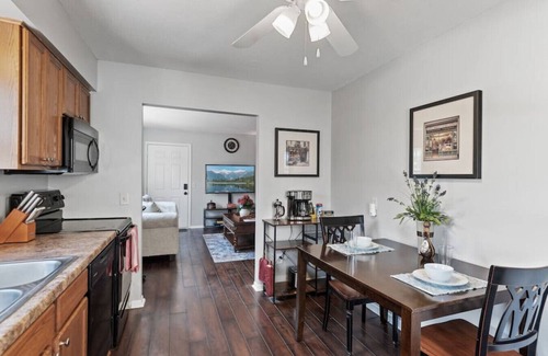 Spring Lake Park Apartment | Tranquil 2BR Apt Mpls - 8073 Apt 1