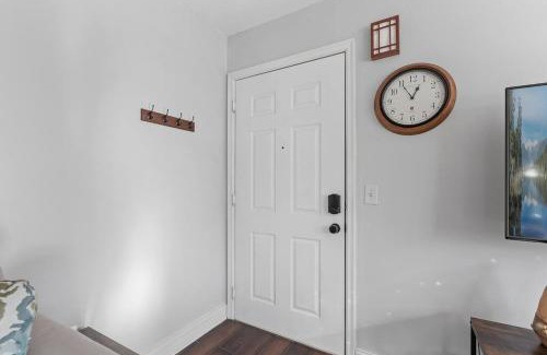 Spring Lake Park Apartment | Tranquil 2BR Apt NE Mpls - 8073 Apt 4