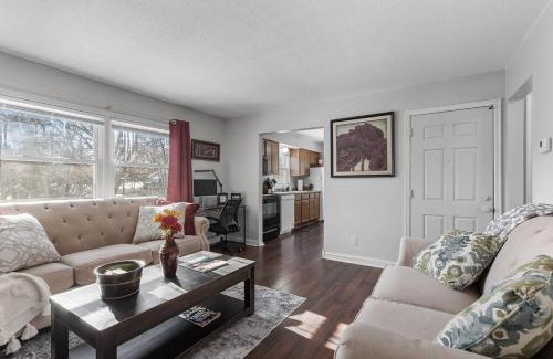 Spring Lake Park Apartment | Tranquil 2BR Apt NE Mpls - 8073 Apt 4