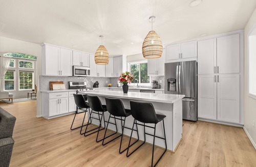 Lacey House | Tranquil 4-bedroom house with AC in Olympia