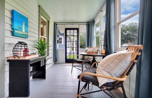 Avondale House | Tranquil Avondale Home, Walkable to Food & Shops!