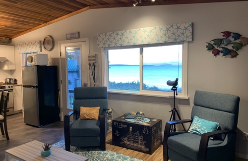 Regional District of Nanaimo Cottage | Tranquil Cottage in Bowser. Beautiful ocean views.