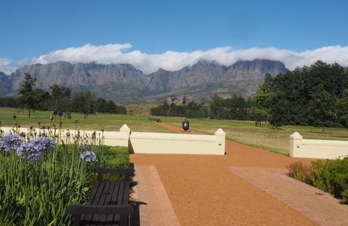 Somerset West Apartment | Tranquil, fully-equipped and spacious garden flat with access to pool.