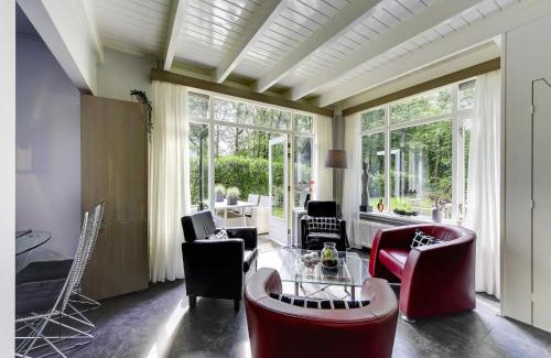 Municipality of Dalfsen House | Tranquil Getaway in Dalfsen