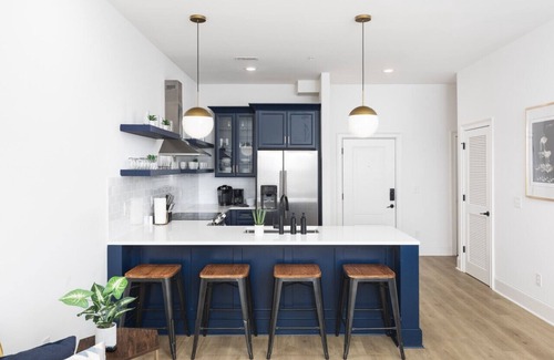 Cleveland Park Condo | Tranquil Haven Close to Broadway with Free Parking