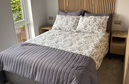 Wells Cabin | Tranquil Lodge Retreat in Wells