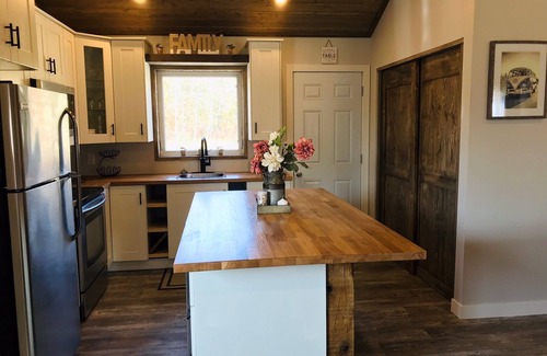 Saint Malo Cabin | Tranquil, Lovely Cabin in St Malo #9