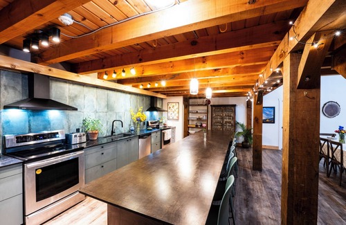 Grey Highlands Cabin | Tranquil Retreat @ the SEED Lodge: A Rural Retreat and Gathering Space