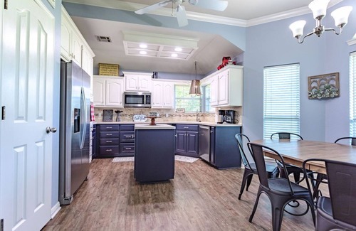 Waco House | Tranquil Retreat with Sky Views: The Vesper House 14 mins to downtown