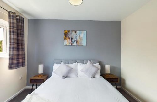 Telford House | Tranquil Telford Retreat - 3 Bedroom House