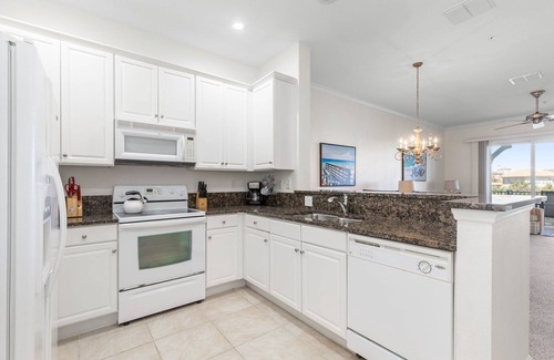 Palm Coast Condo | Tranquil Tides – 3rd Floor Condo with Ocean Views at Cinnamon Beach