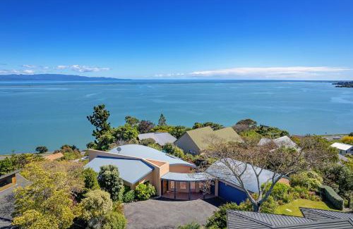 Atawhai House | Tranquil Tides - You'll love it!