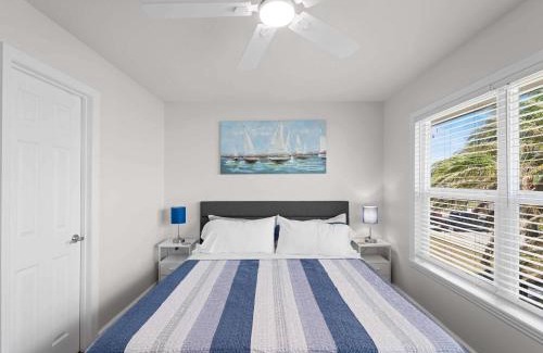 Port Charlotte Apartment | Tranquil Waterfront Retreat w Scenic Views-Heated Pool