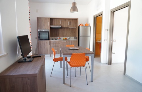 Mattinata House | Tranquility and comfort among ancient olive trees, near the sea.