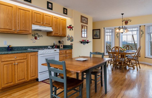 Hendersonville House | Tranquility in the Mountains with Views Galore!