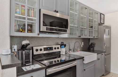 Melbourne Beach Apartment | Tranquility Octopus Suite - Oceanfront Paradise!