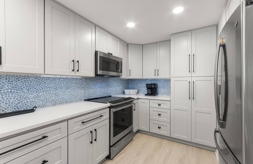 Seacrest Condo | Tranquillity on the Beach, 2025 Renovation, On the Beach, Heated Community Pool