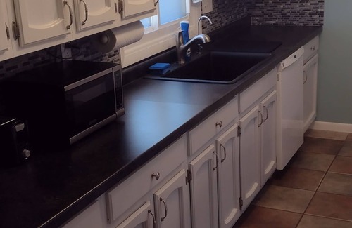 Baraboo House | Traveling RN's - Jacuzzi tub and Only 5 blocks to St Clare Hospital