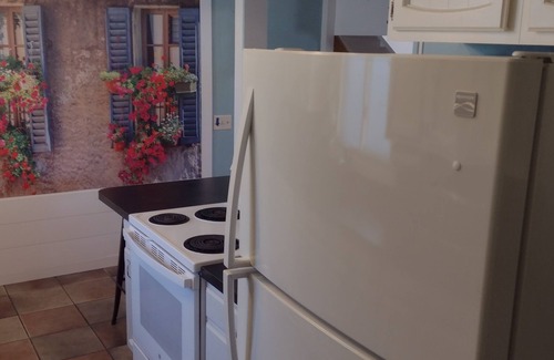 Baraboo House | Traveling RN's - Jacuzzi tub and Only 5 blocks to St Clare Hospital