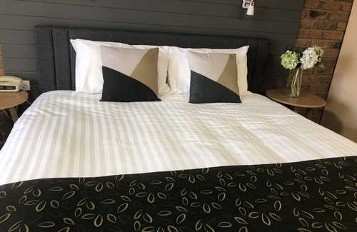 Swan Hill Hotel | Travellers rest Motor Inn