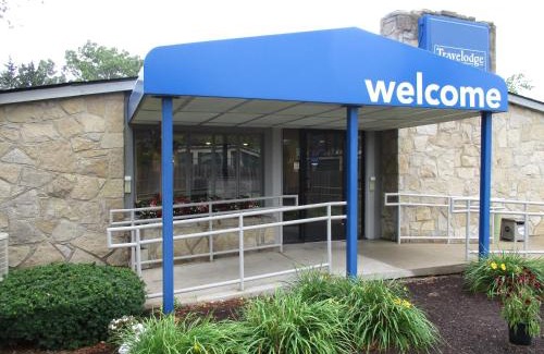 Lansing Hotel | Travelodge by Wyndham Lansing