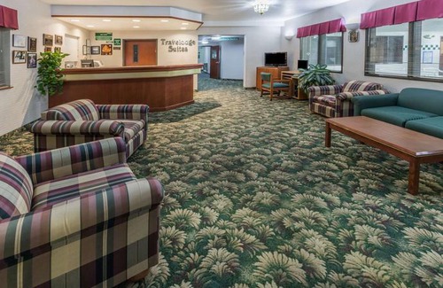 Newberg Hotel | Travelodge Suites by Wyndham Newberg