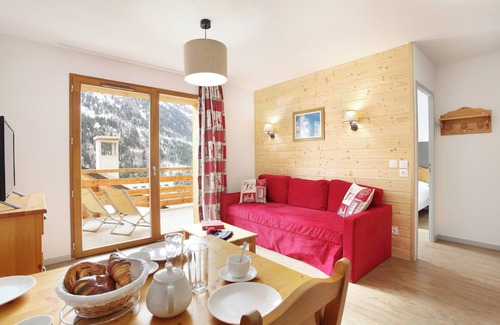 Vaujany Apartment | travelski home select - Résidence Le Crystal 3 stars