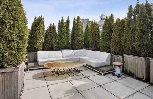 Ukrainian Village Apartment | Travive Bowery Three Level Penthouse