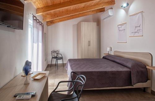 Favara House | Tredici Guest House