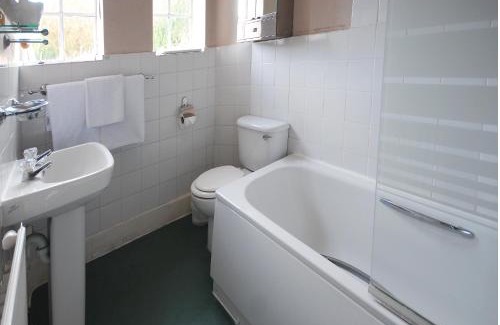 Iffley Hotel | Tree Hotel at Iffley