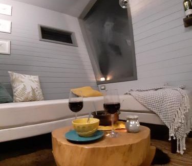 Puqueldon Cabin | TREE LODGE CHILOE