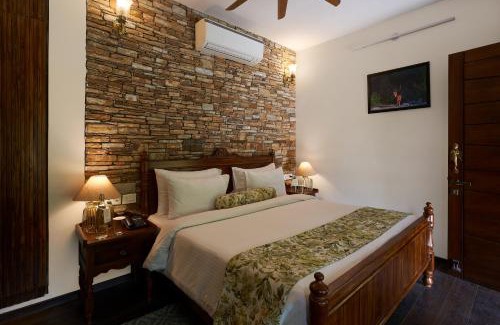 Bail Parao Resort | Tree of Life Vanvilas Riveredge Corbett