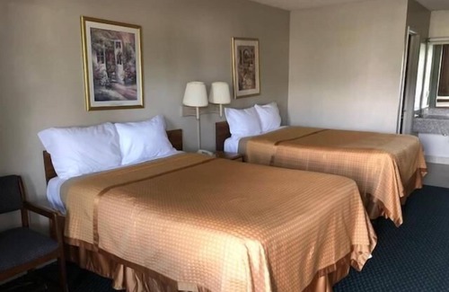 Florence Hotel | Tree Top Inn Florence