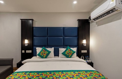 Kishangarh Hotel | Treebo Chandigarh Grand