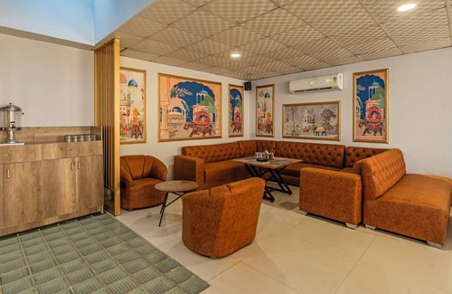 Kishangarh Hotel | Treebo Chandigarh Grand
