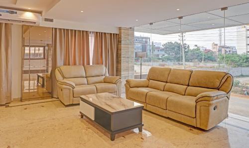 Chikkajala Hotel | Treebo Emora Grand