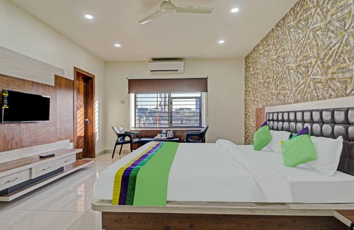 Jamshedpur Hotel | Treebo Golden Heights