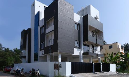 Coimbatore Hotel | Treebo Hi Line Apartments Kalapatti
