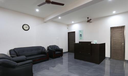 Coimbatore Hotel | Treebo Hi Line Apartments Kalapatti
